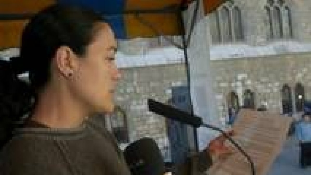 La deportista leonesa, Margarita Ramos, leyó el manifesto en la fiesta que organizó Intermón
