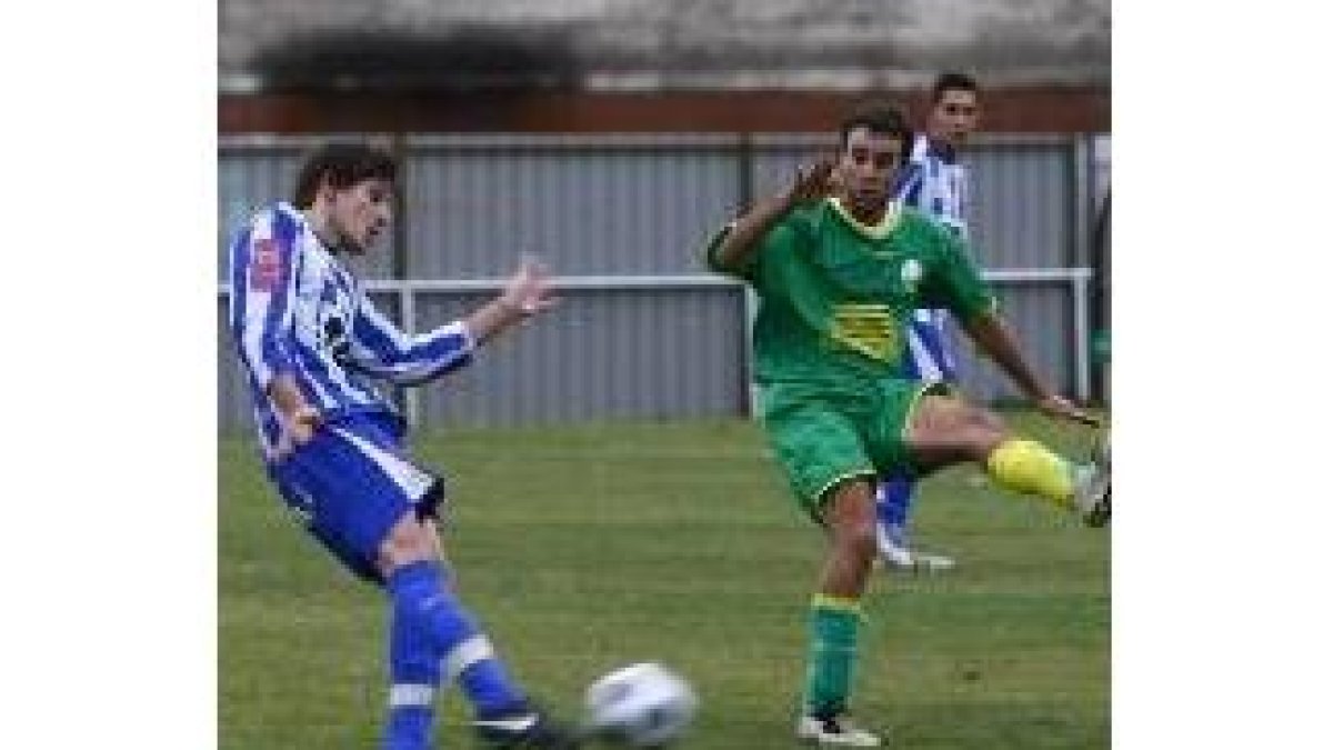 El primer derbi entre La Virgen y la Deportiva B finalizó en tablas