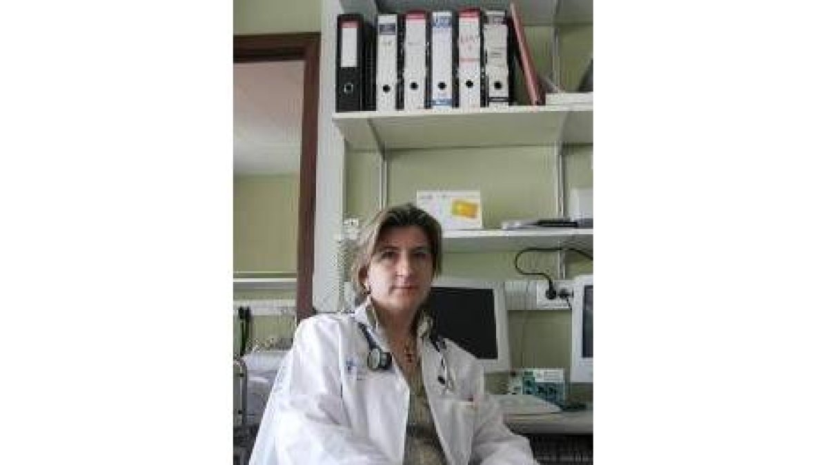 María José Sánchez Juanes, neumóloga del Hospital de León
