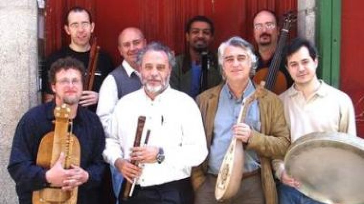 Los integrantes del grupo Música Antigua. Segundo por la izquierda, Eduardo Paniagua.