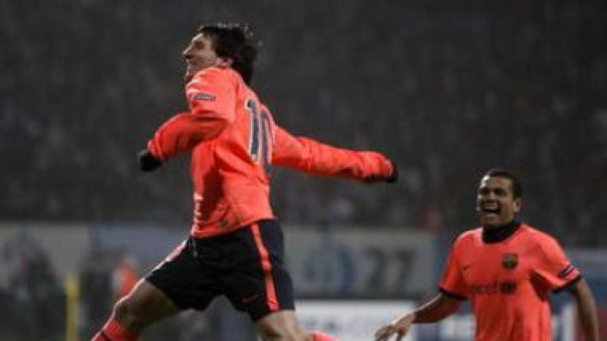 Lionel Messi festeja su gol, el que dio la victoria al Barça ante el Dynamo de Kiev.