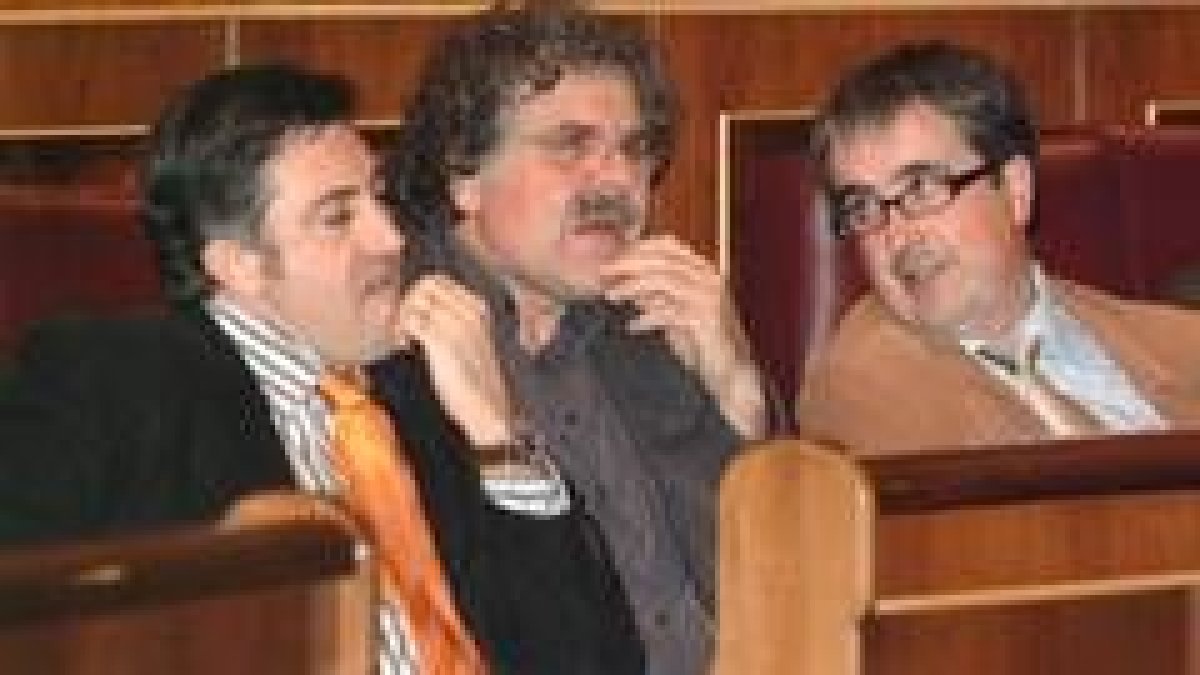 Puigcercós, Tradá y Puig, durante el pleno celebrado ayer en el Congreso de los Diputados