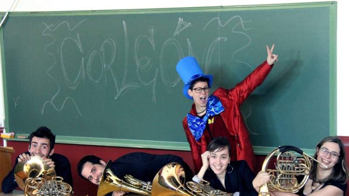 Los integregantes del grupo leonés Corleón, que pondrán en escena en el Auditorio ‘La trompa mágica’