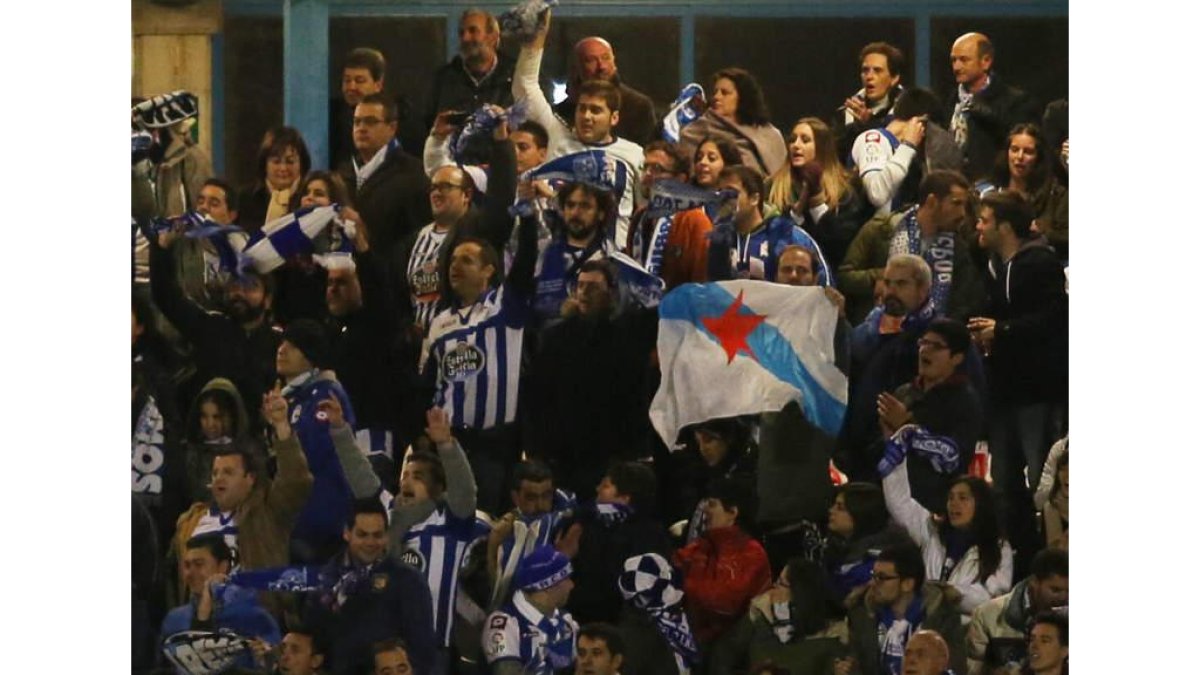 La afición de la Deportiva estará en Palencia. L. DE LA MATA