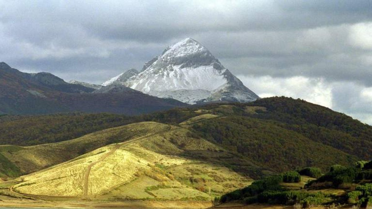 Vista del Espigüete, una de las cumbres más altas de los Picos de Europa.