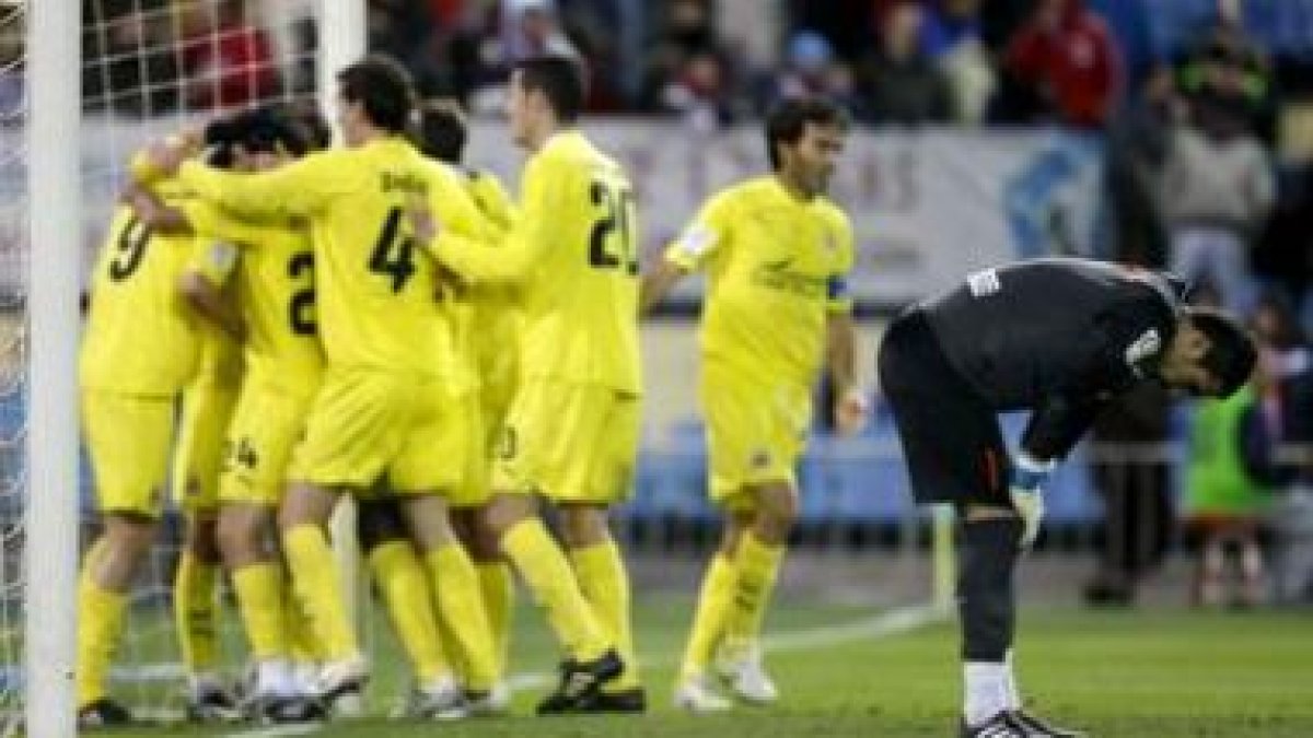 Los jugadores del Villarreal celebran la victoria