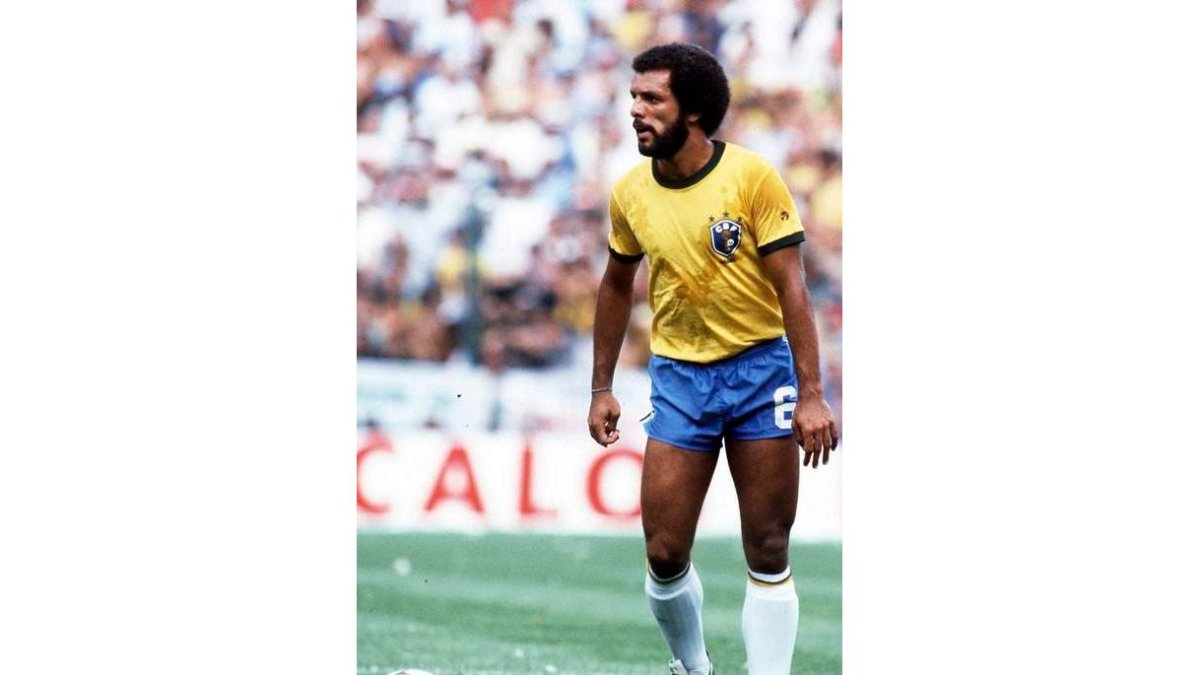 Sócrates durante el Mundial de fútbol de 1982 en España.