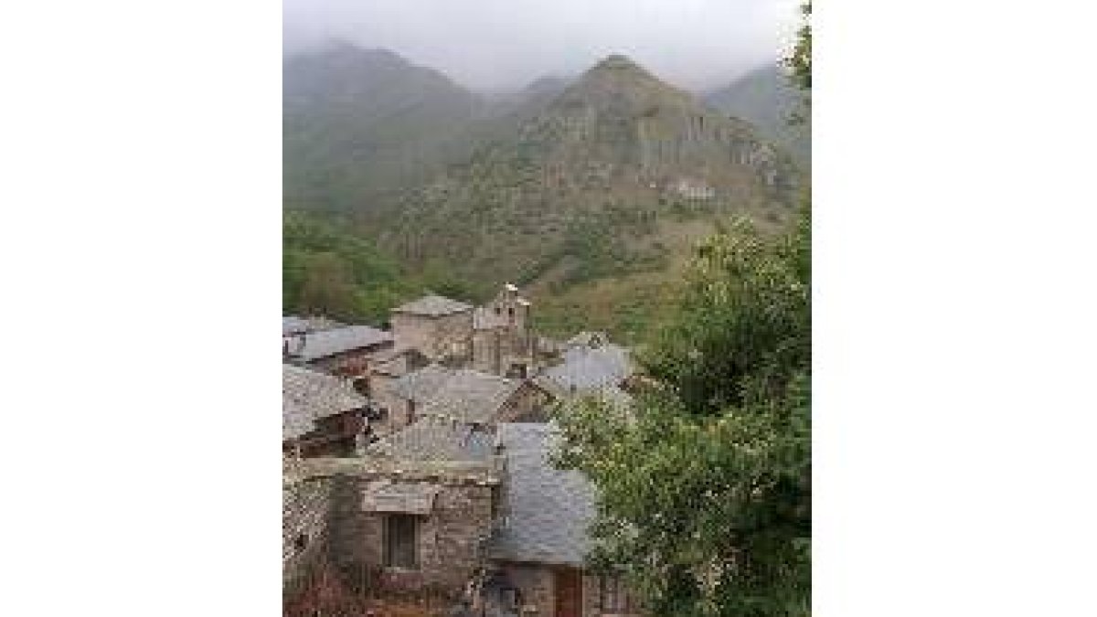 Imagen de la localidad de Peñalba, en el Valle del Silencio