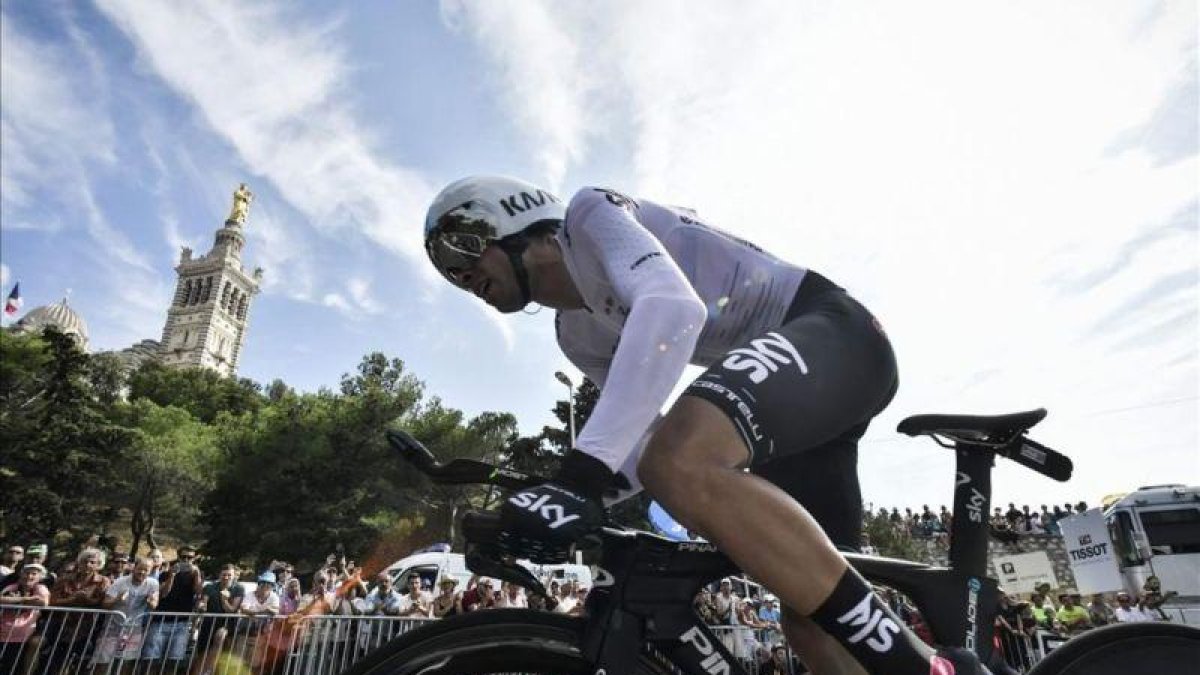 Mikel Landa, durante la última contrarreloj del Tour, en Marsella.