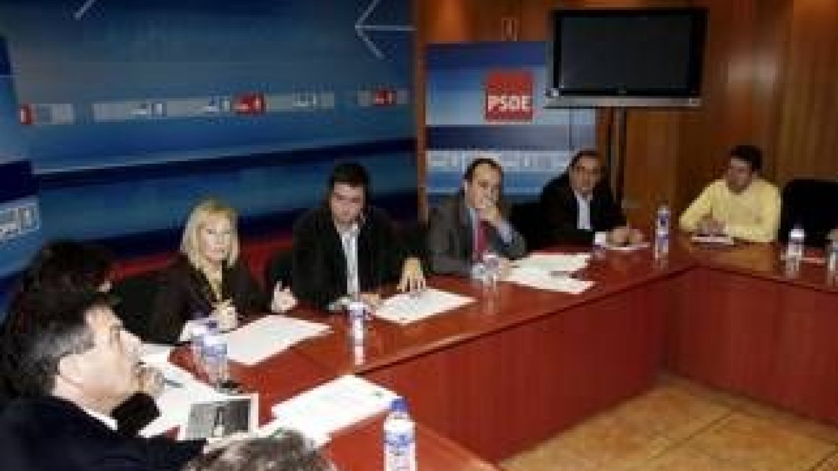 La Comisión Permanente de la Ejecutiva Autonómica del PSCL se reunió ayer en Valladolid