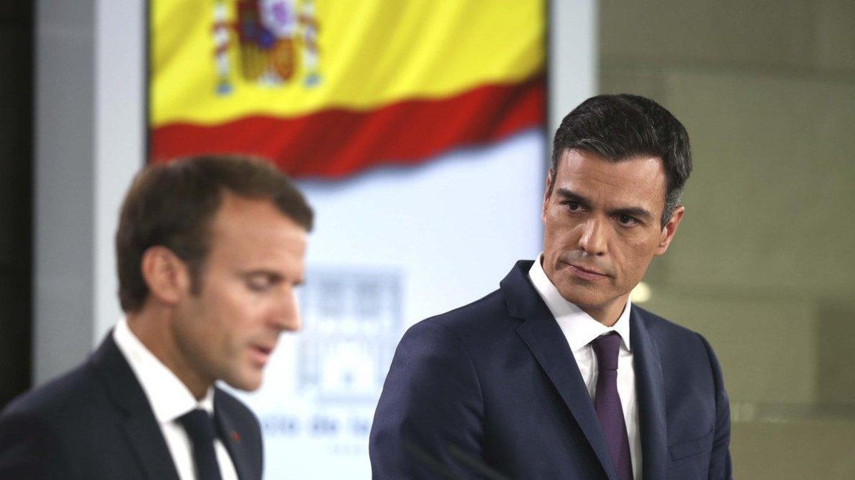 Pedro Sánchez y Emmanuel Macron durante la visita del presidente francés a España, el pasado julio.