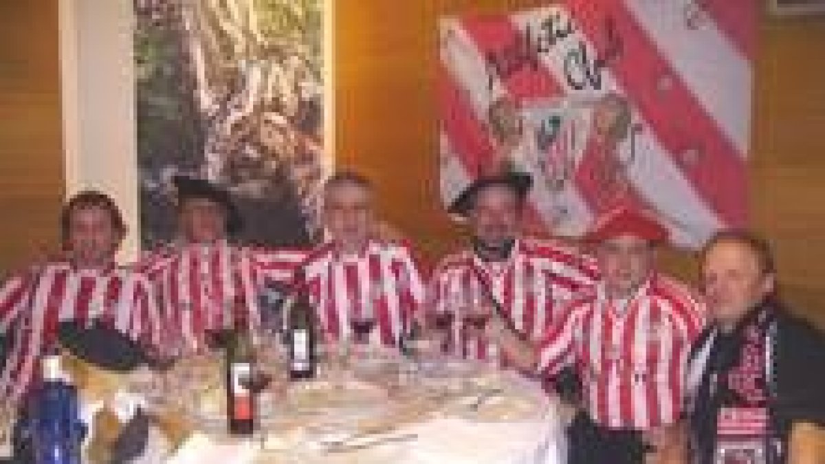 La Peña Catedral de León del Athletic de Bilbao celebró su tradicional encuentro