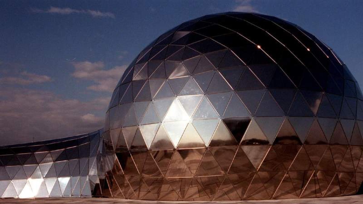 Exterior del Museo Nacional de la Ciencia y la Tecnología. EFE