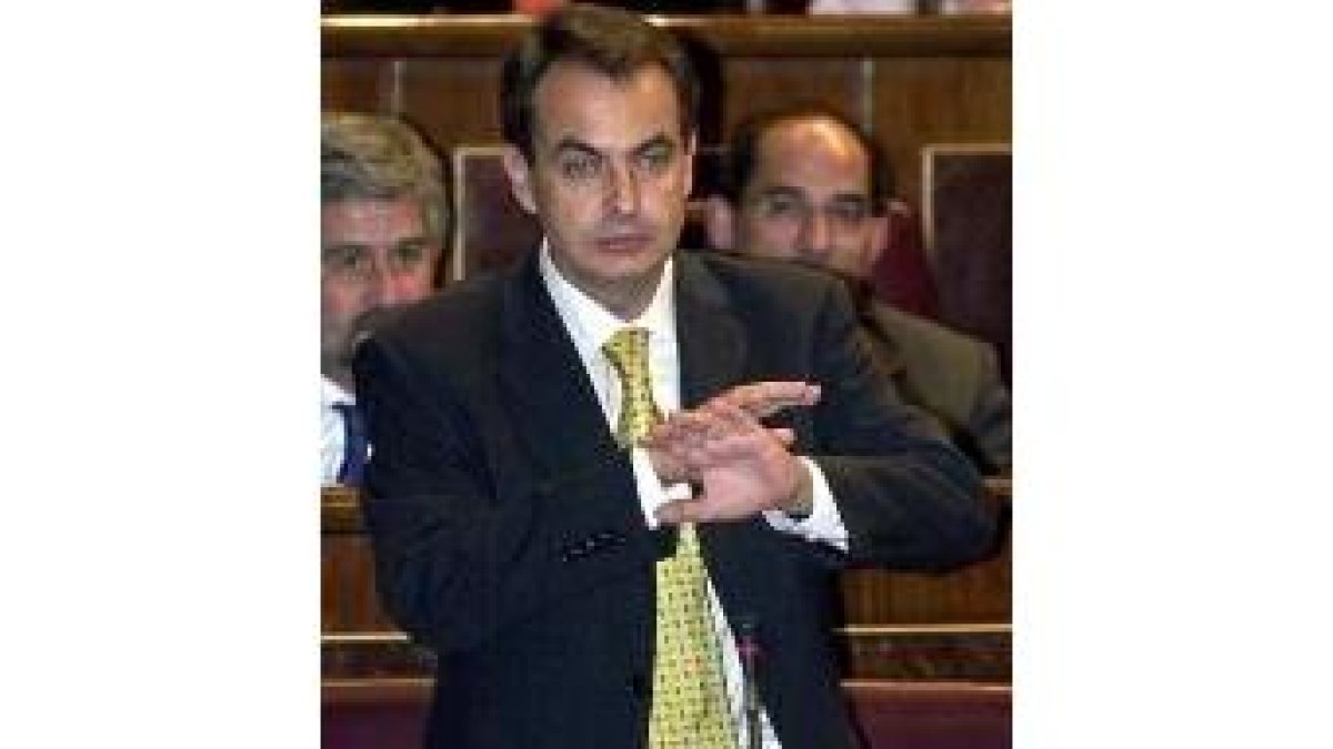Zapatero, ayer durante su intervención en el Congreso