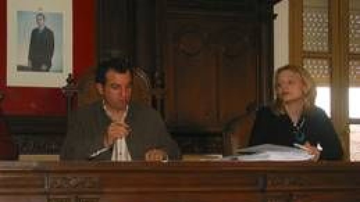 El alcalde de Cistierna, Nicanor Sen , en una de sus intervenciones en el último pleno municipal