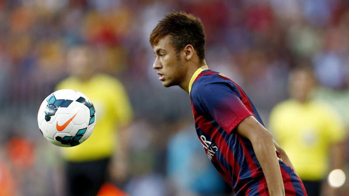 La llegada de Neymar al Barça sigue envuelta en la polémica por las dudas sobre su fichaje.