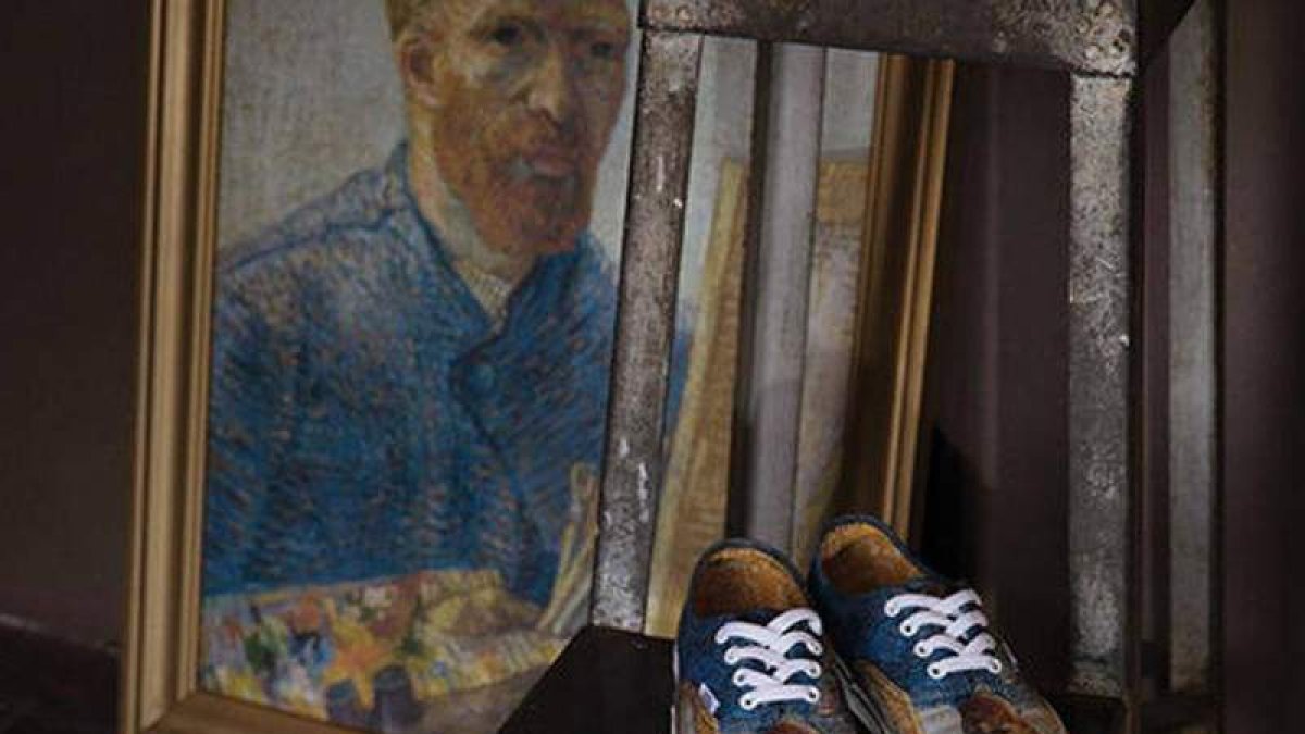 Detalle de las zapatillas dedicadas a Van Gogh. VANS