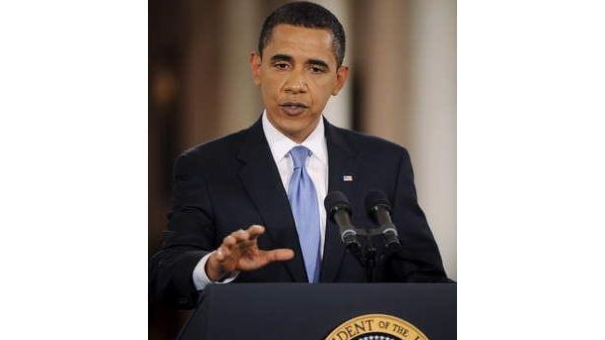 Obama responde preguntas en una rueda de prensa en la Casa Blanca