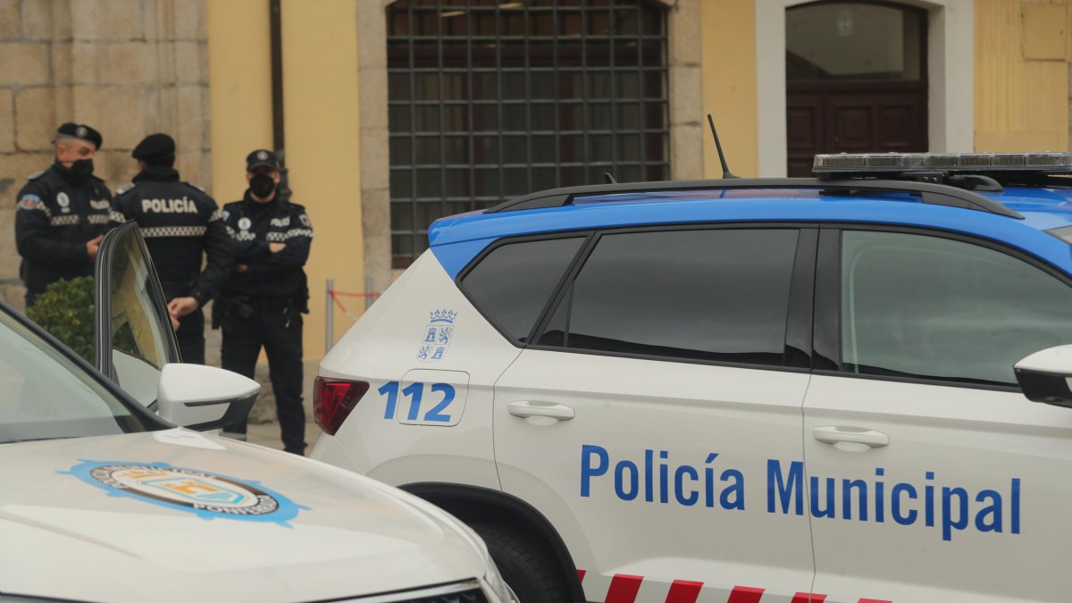 Policía Municipal de Ponferrada. L. DE LA MATA