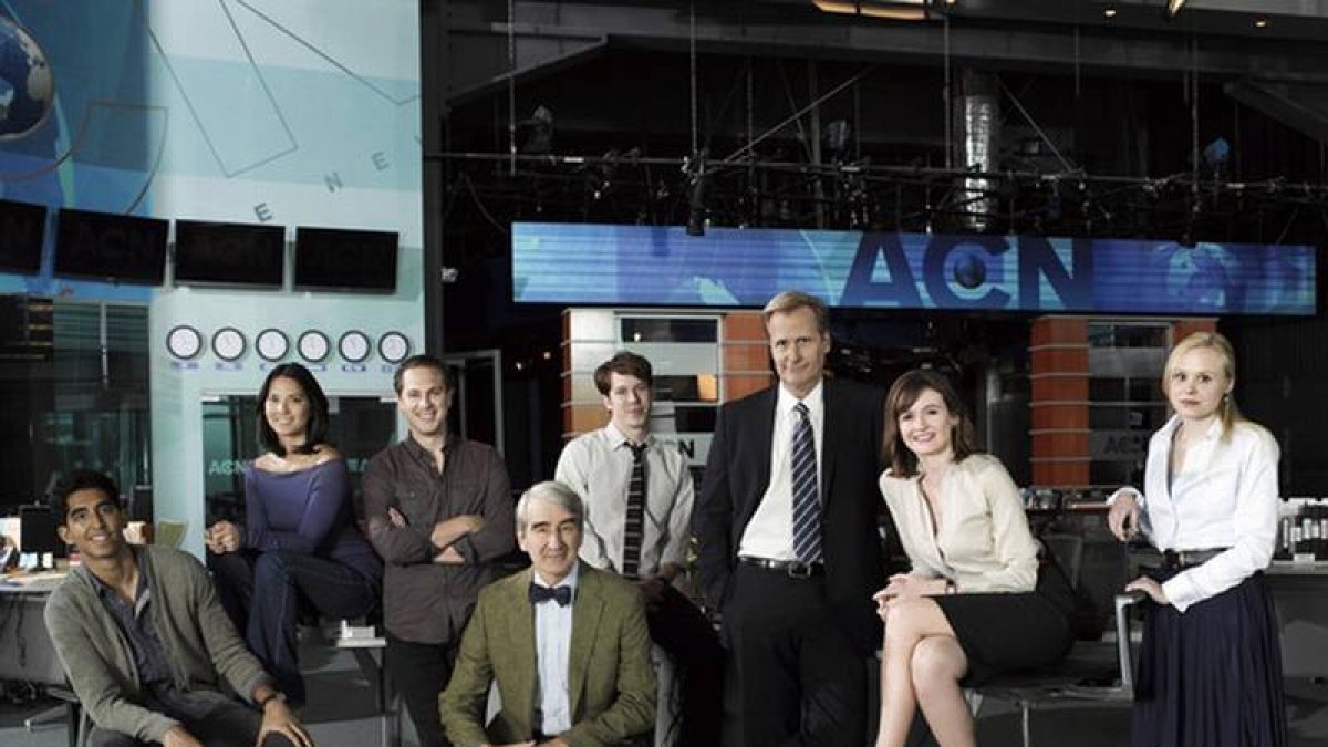 Los protagonistas de la serie 'The Newsroom', encabezados por Jeff Daniels.