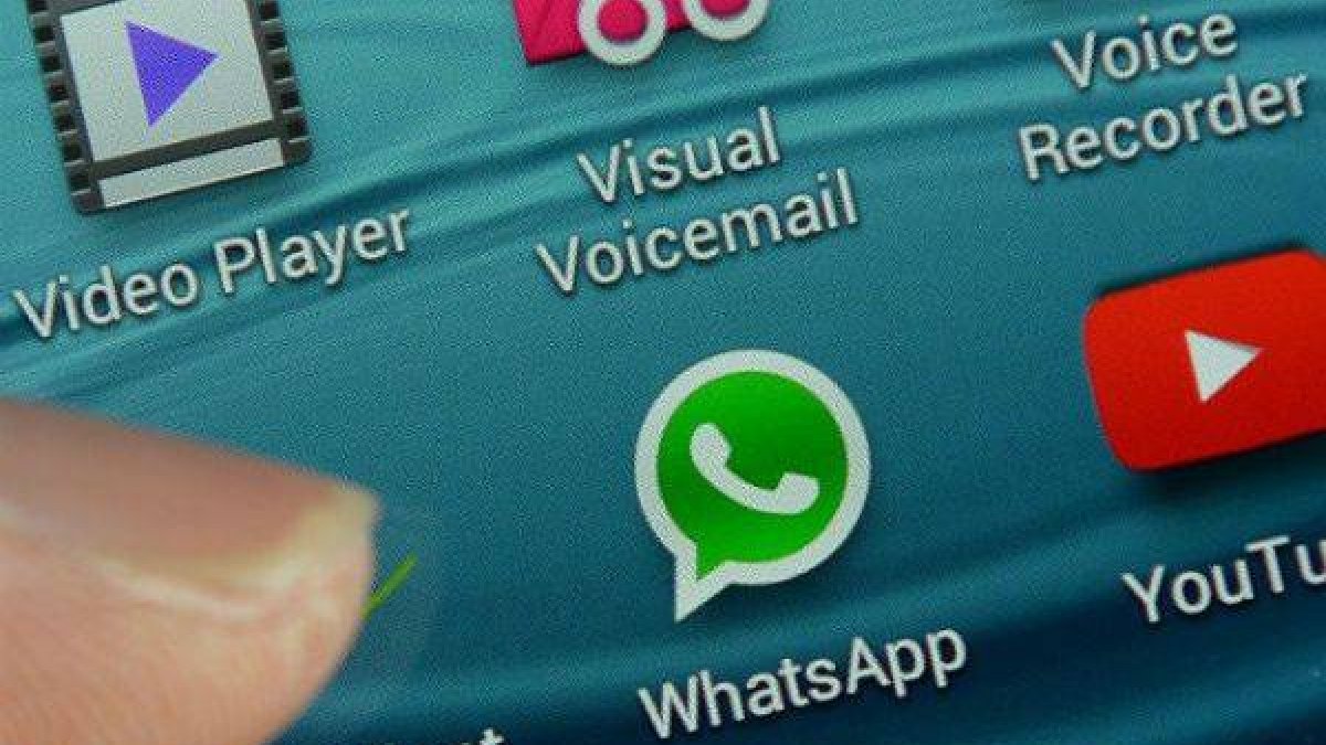 WhatsApp ya trabaja en la desactivación voluntaria del doble 'check' azul.
