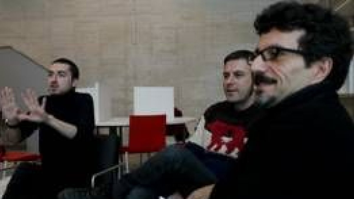 Agustín Pérez Rubio, Rafael Doctor y Octavio Zayas en la futura biblioteca del Musac