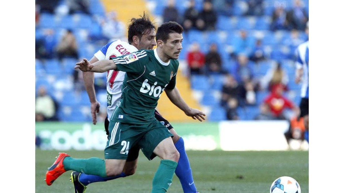 Bellvis fichó ayer por el Alcorcón tras su estancia en la Deportiva durante media temporada.
