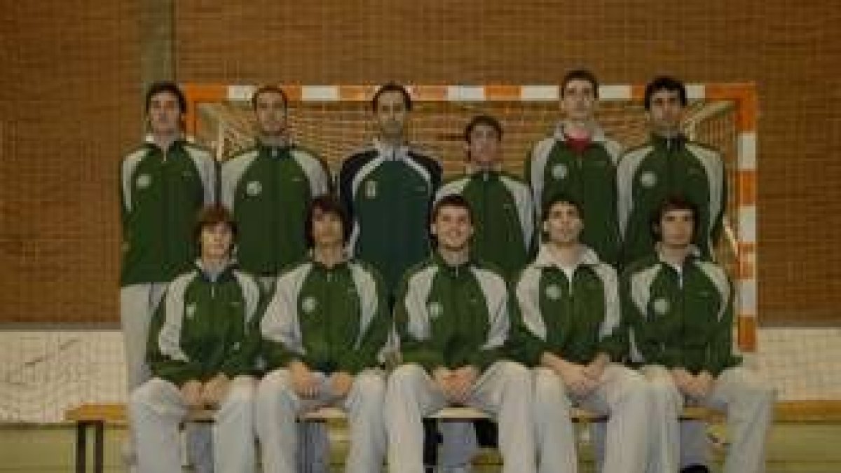 Formación del Universidad de León que milita en el grupo BB de la 1.ª División Nacional Masculina