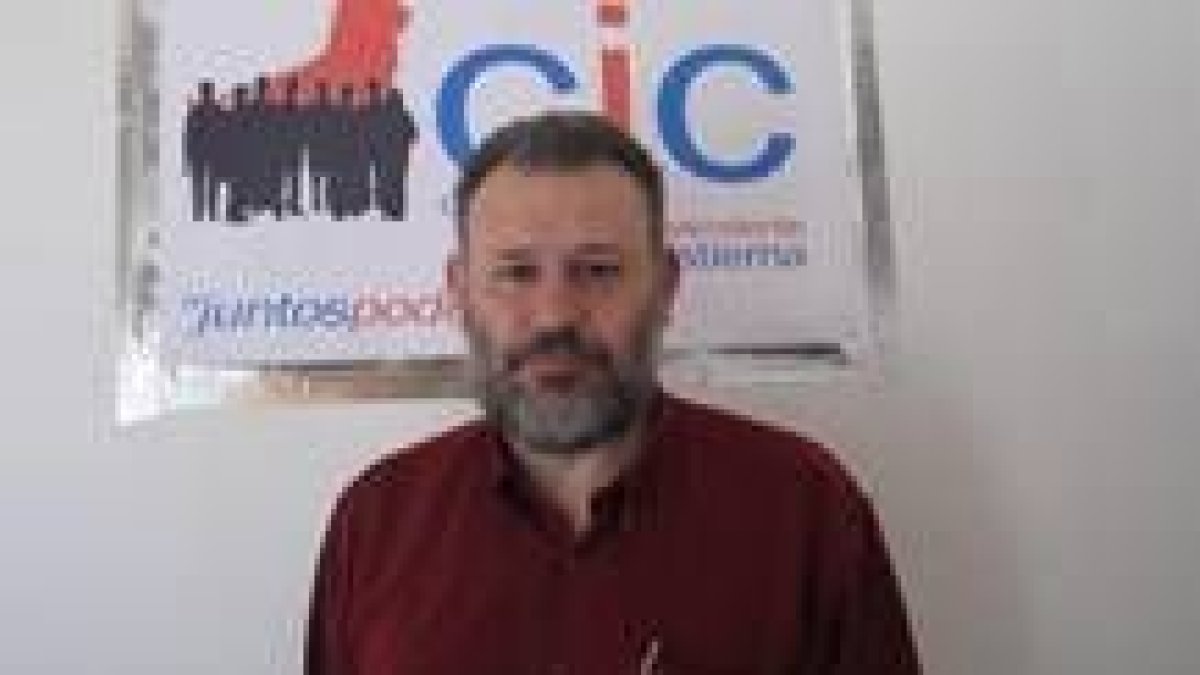 Pedro Alvarado concejal del CIC reclama la ejecución del nuevo centro de salud de Cistierna
