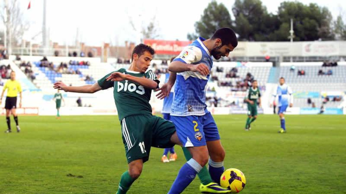 La Deportiva consiguió un meritorio empate en el campo del Sabadell.