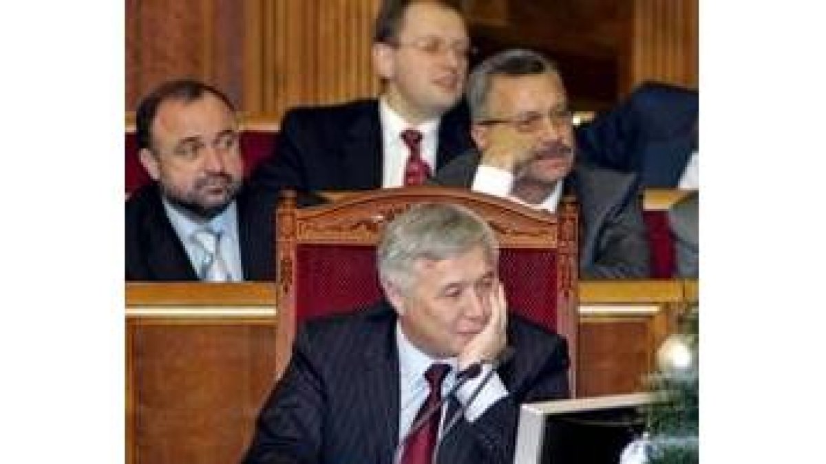 El primer ministro Yejanúrov, en la sesión de ayer en la Rada