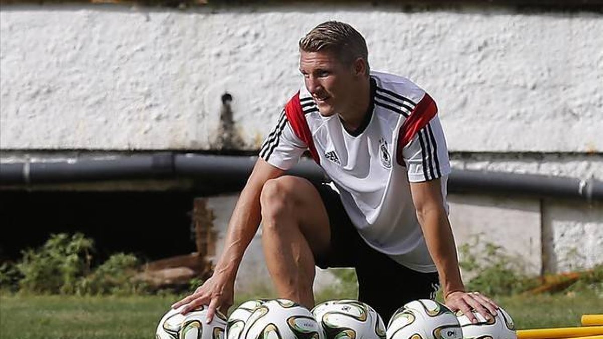 Schweinsteiger, en el entrenamiento de este sábado de la selección alemana.