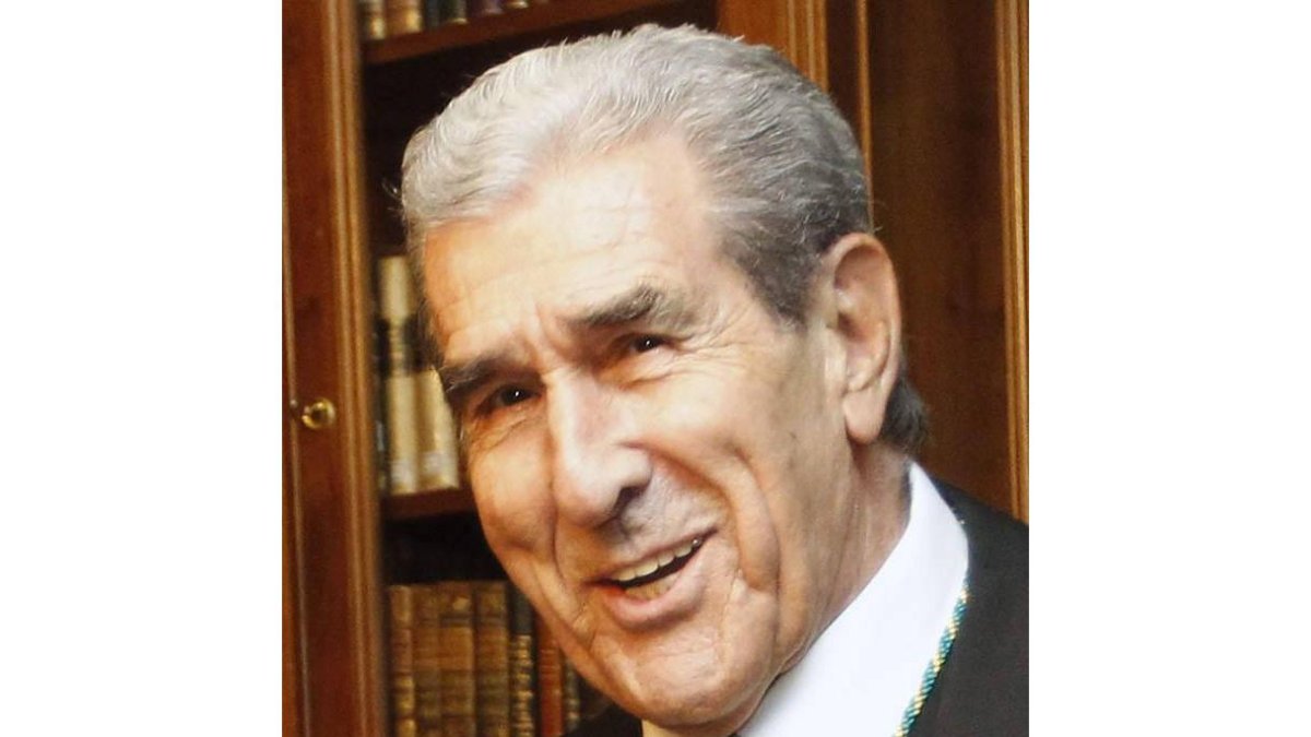 Fernando Suárez González.