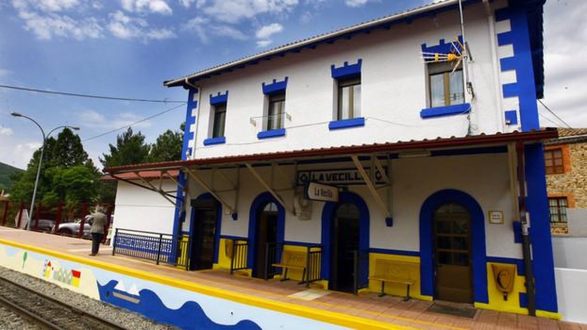 Estación de Feve en La Robla. RAMIRO