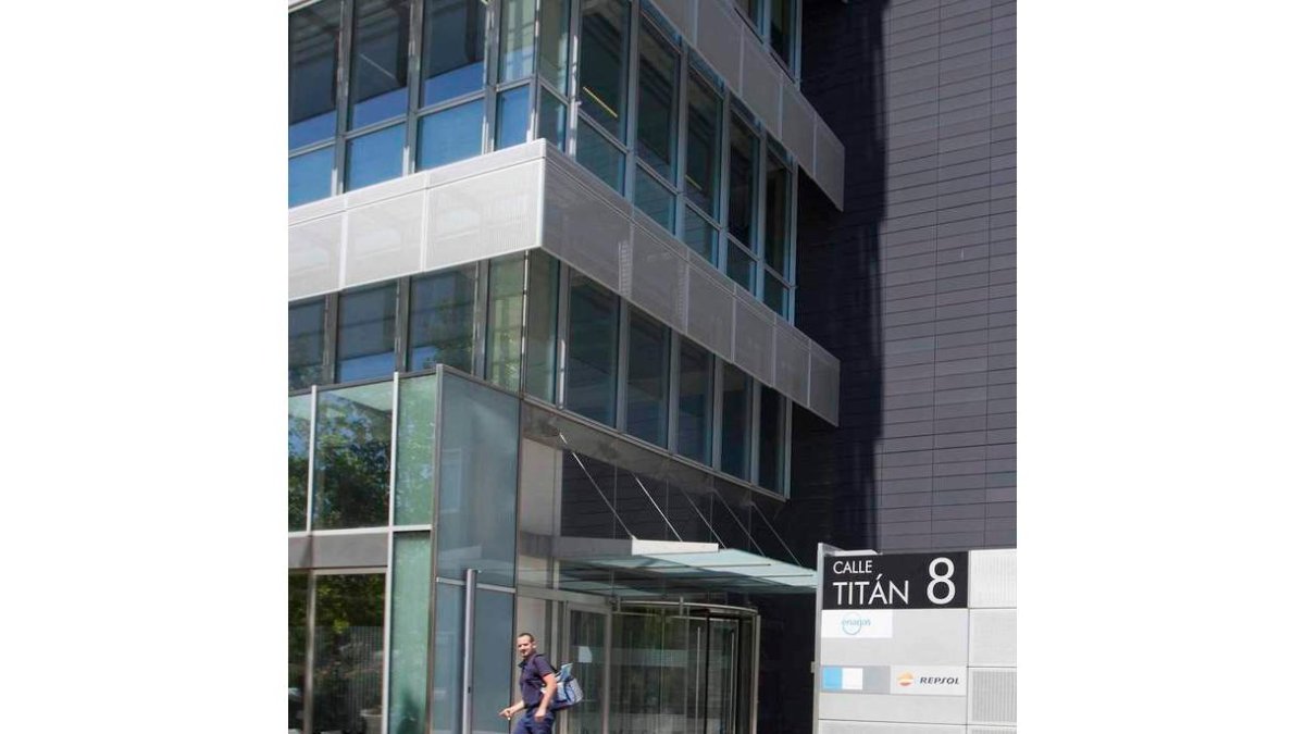 El edificio de la discordia, en la madrileña calle Titán.