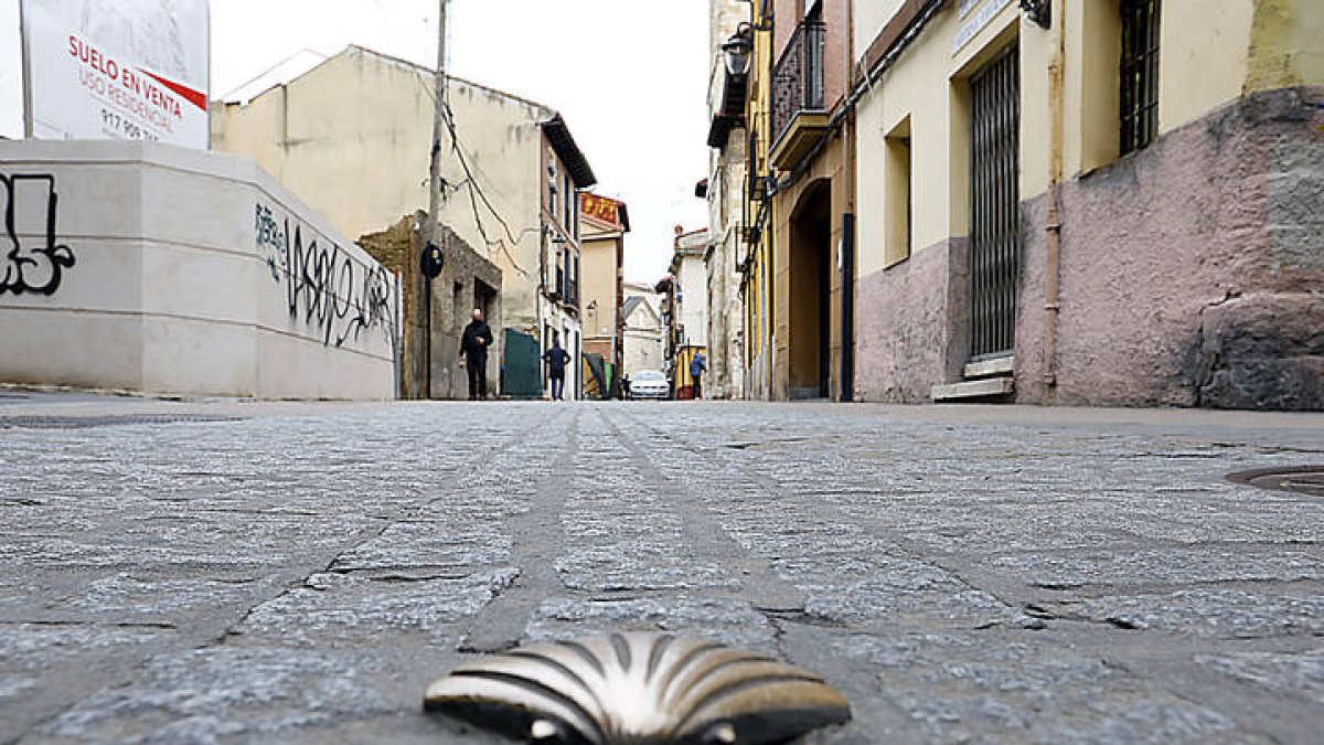 Camino de Santiago a su paso por León. MARCIANO PÉREZ