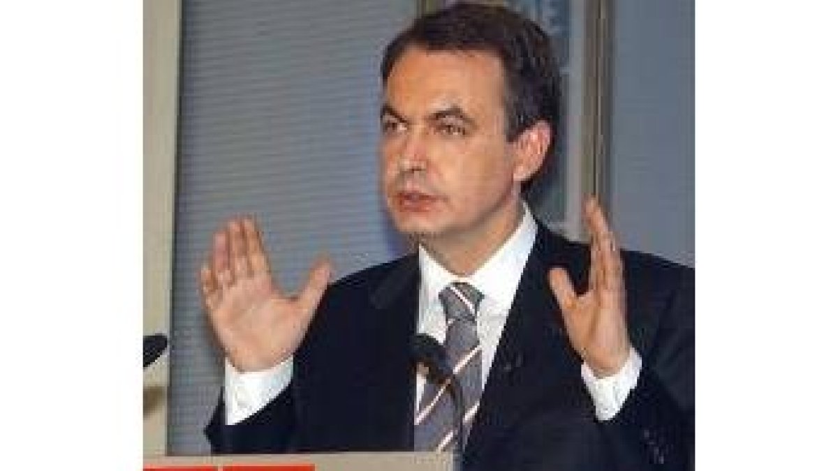 José Luis Rodríguez Zapatero, en la rueda de prensa de ayer