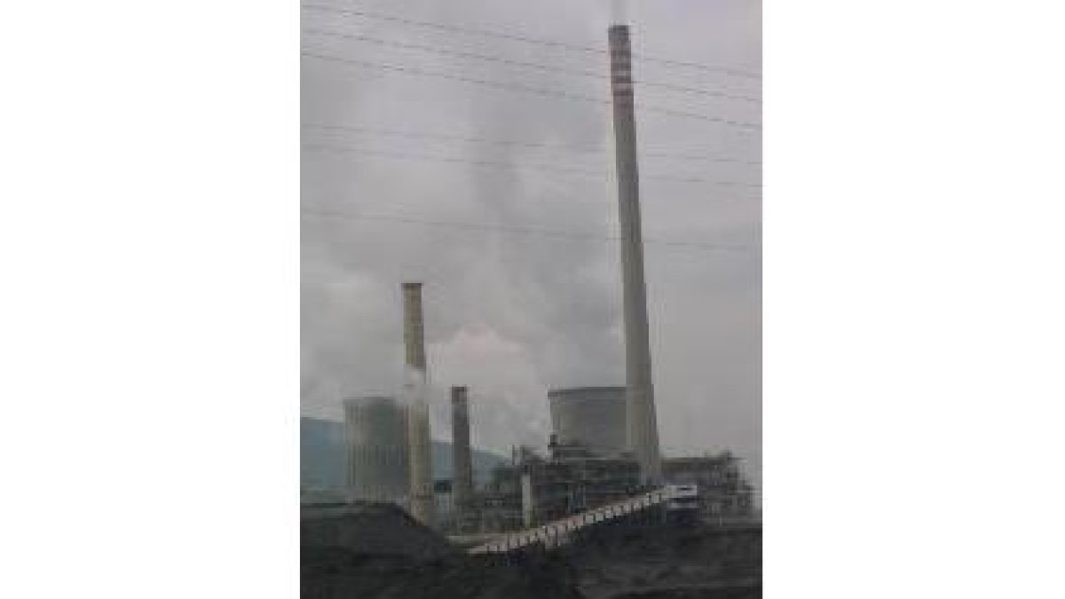 El parque de carbones irá a  la huelga si no hay acuerdo