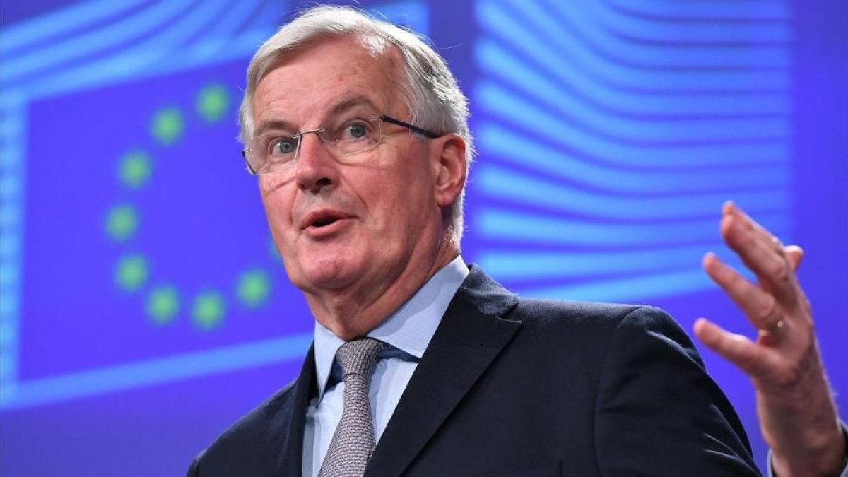 Michel Barnier durante su comparecencia, hoy, en Bruselas.