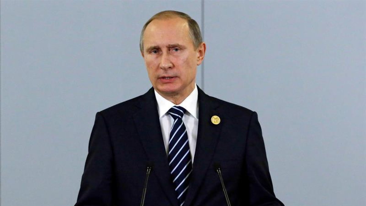 El presidente ruso, Vladímir Putin, durante una rueda de prensa con motivo de la décima cumbre del G20 celebrada en Antalya