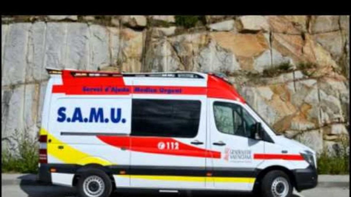 Una ambulancia del Samu de la Comunidad Valenciana.
