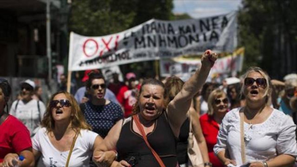 Manifestación contra la austeridad este miércoles en el centro de Atenas.