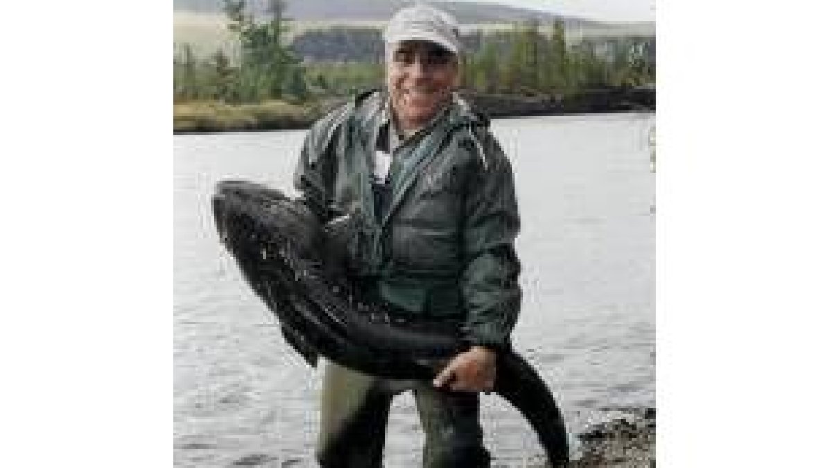 José Enrique Cortés, durante una gran jornada de pesca en Mongolia