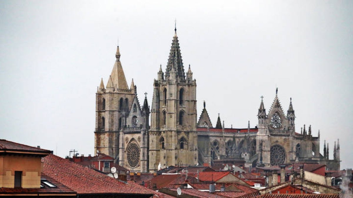 Vista de la ciudad de León. RAMIRO