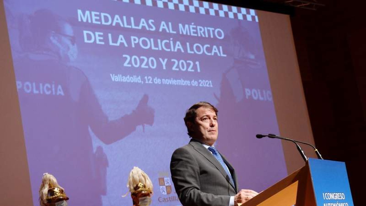 Mañueco cierra el congreso de policías locales. NACHO GALLEGO