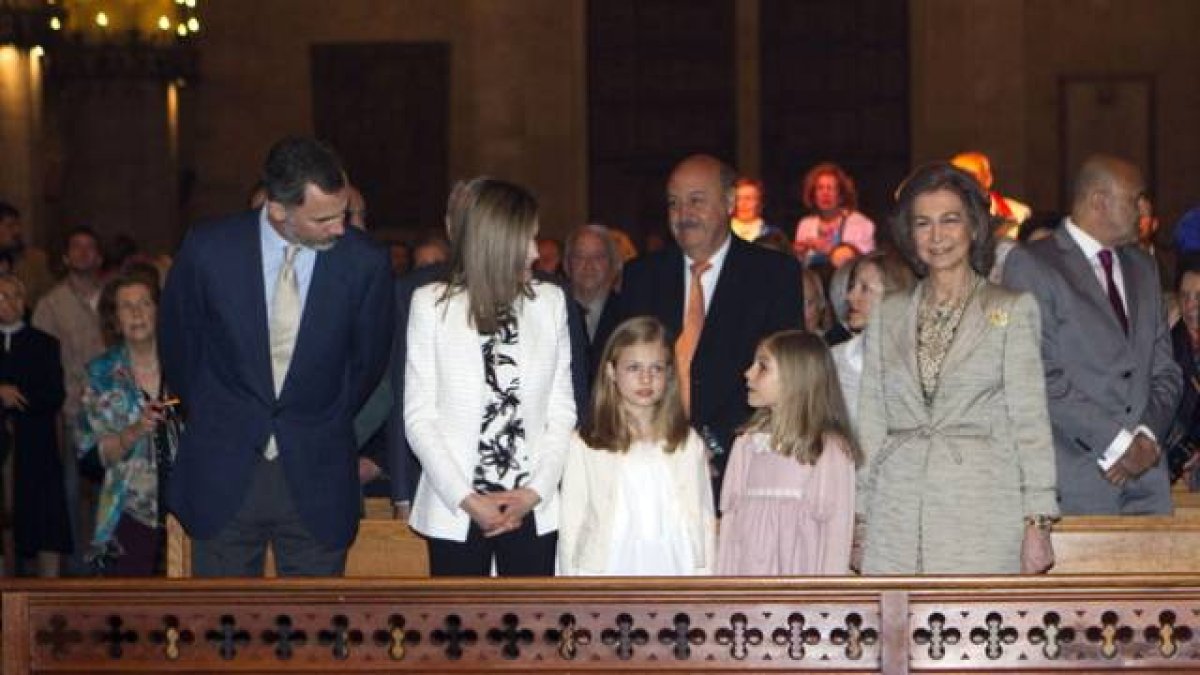 A la cita no han asistido ni el rey Juan Carlos ni las infantas Cristina y Elena.