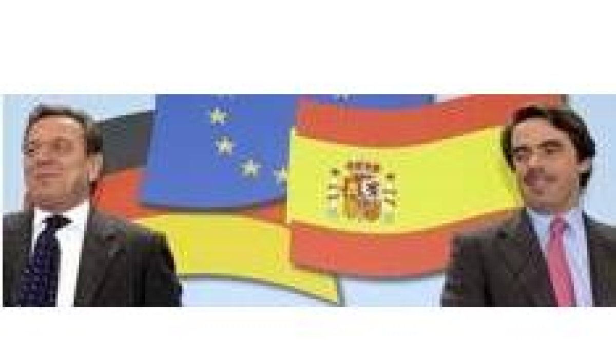 Schröder y Aznar, en la rueda de prensa en la que quedó patente sus diferencias