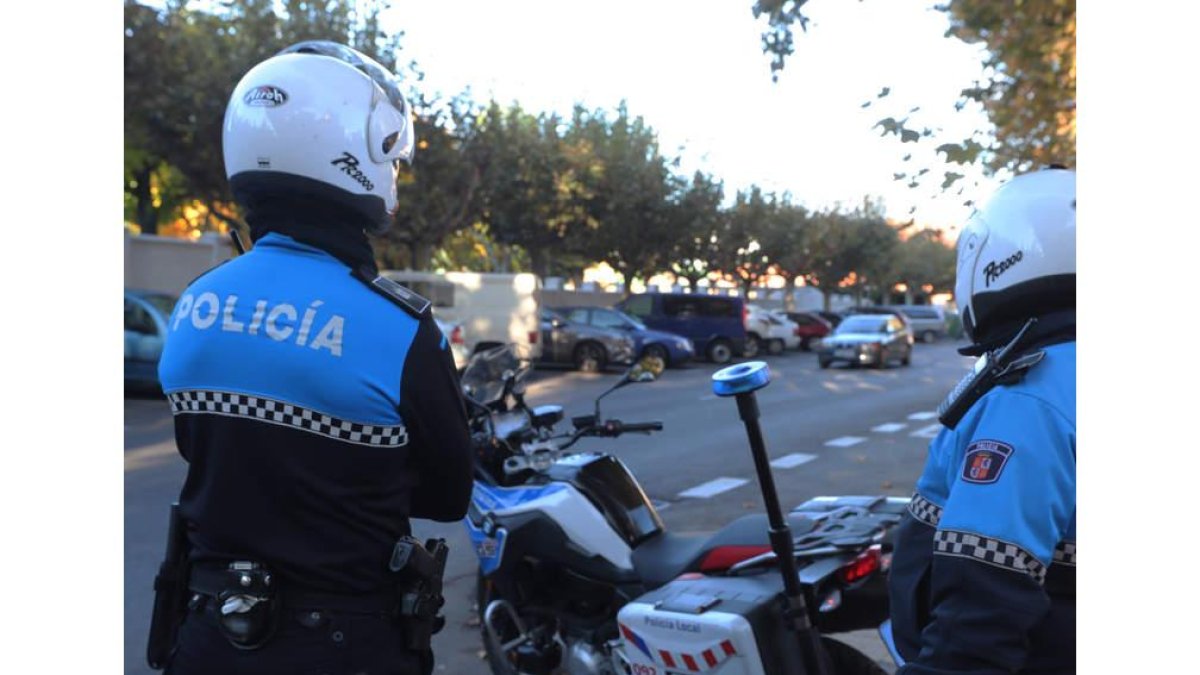 Control de la Policía Local en León. RAMIRO