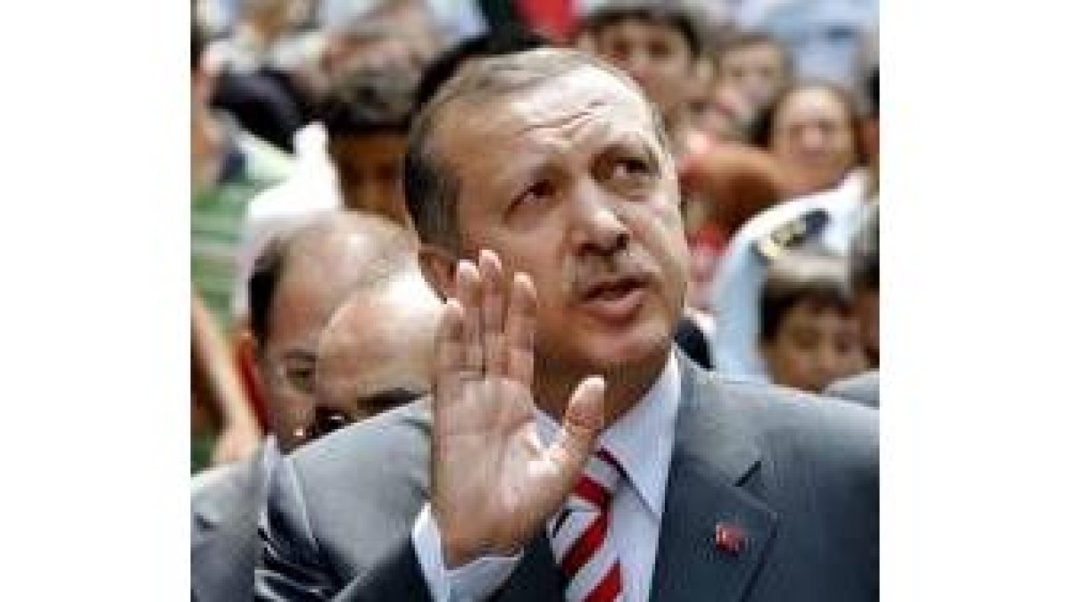 Tayyip Erdogan ganó ampliamente las últimas elecciones en el 2007