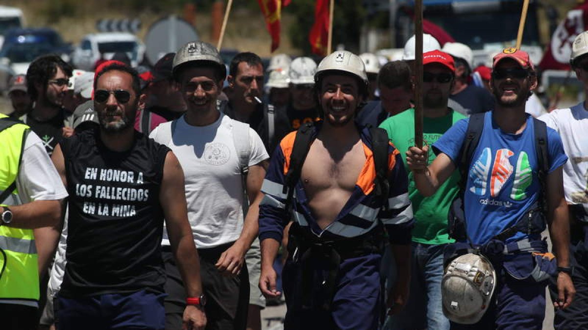 Las carreteras leonesas presenciaron una nueva reivindicación por parte de los trabajadores de la minería local.